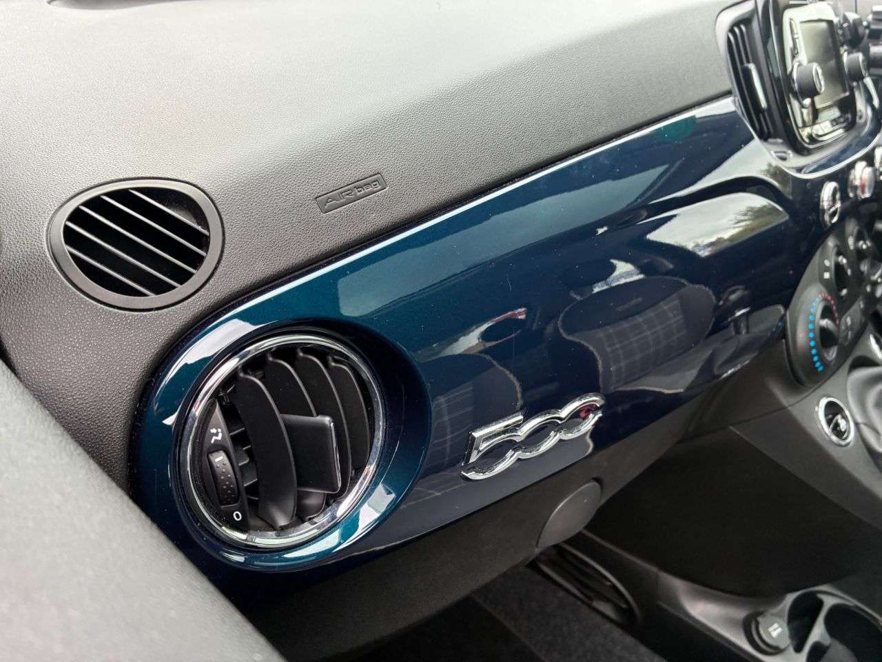 2018 FIAT 500 2018 FIAT 500