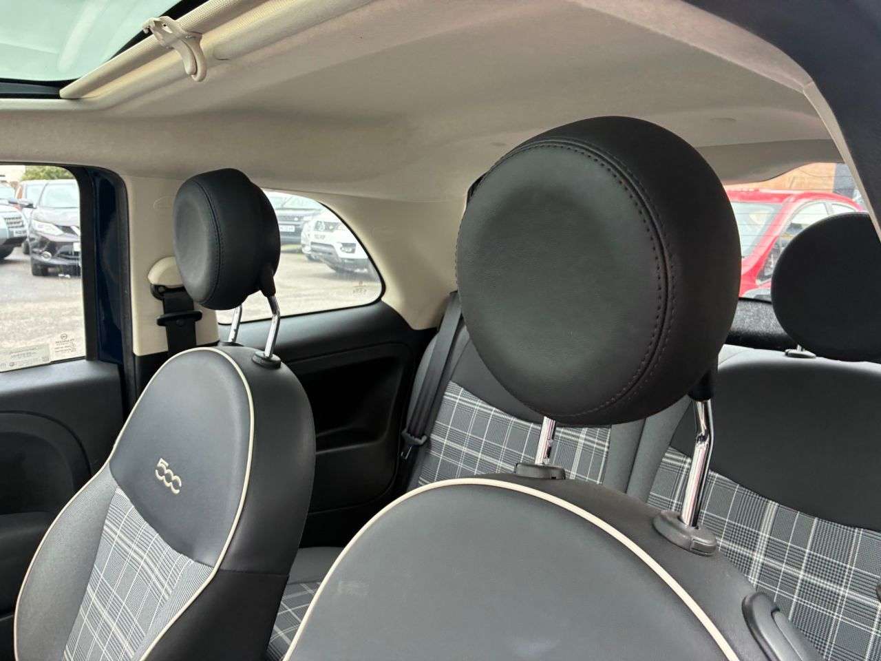 2018 FIAT 500 2018 FIAT 500
