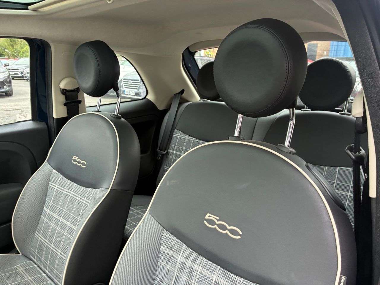 2018 FIAT 500 2018 FIAT 500
