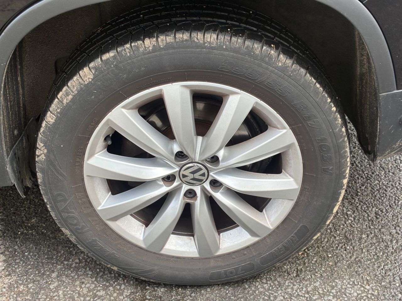 2014 VOLKSWAGEN TIGUAN 2014 VOLKSWAGEN TIGUAN