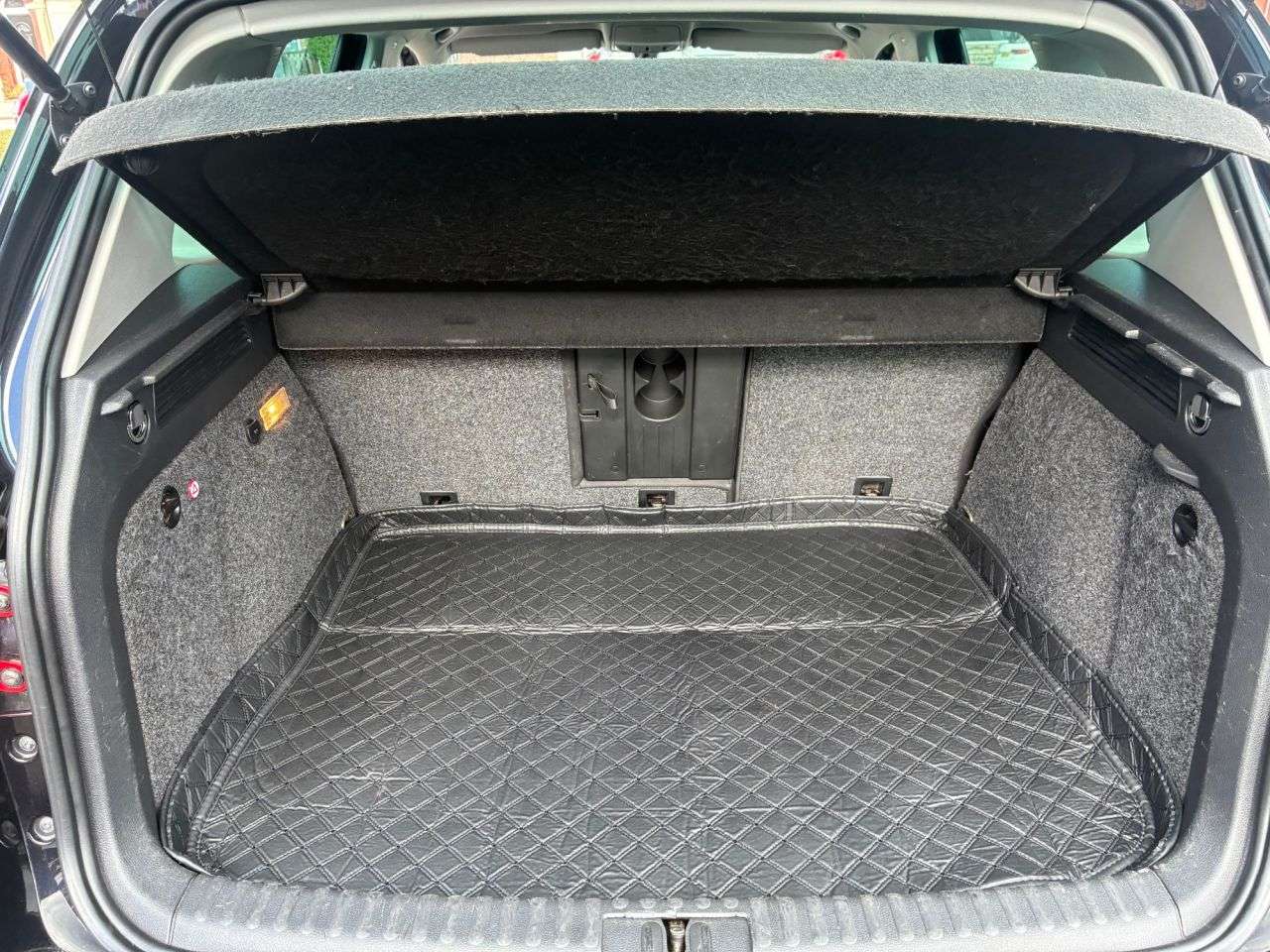 2014 VOLKSWAGEN TIGUAN 2014 VOLKSWAGEN TIGUAN