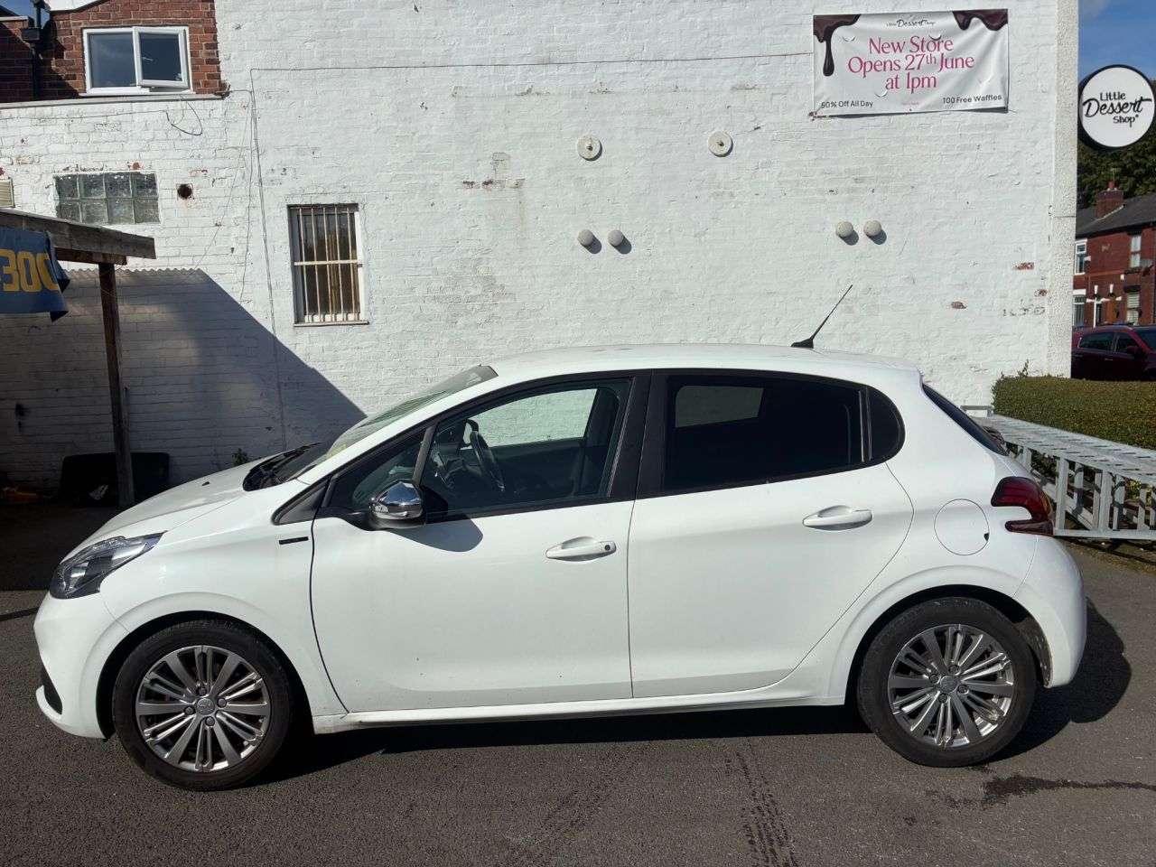 2019 PEUGEOT 208 2019 PEUGEOT 208