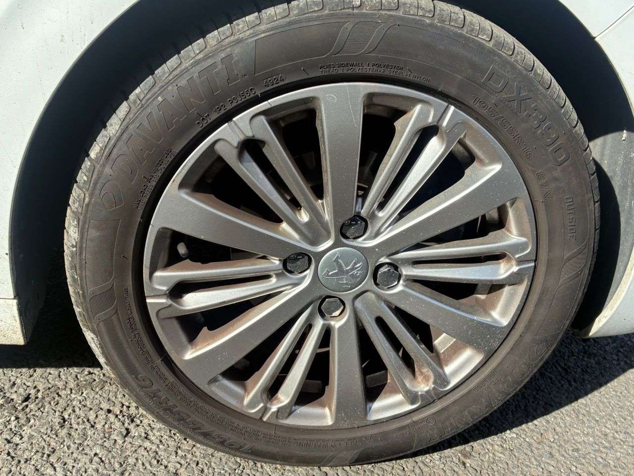 2019 PEUGEOT 208 2019 PEUGEOT 208
