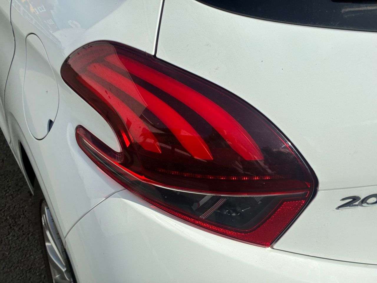 2019 PEUGEOT 208 2019 PEUGEOT 208