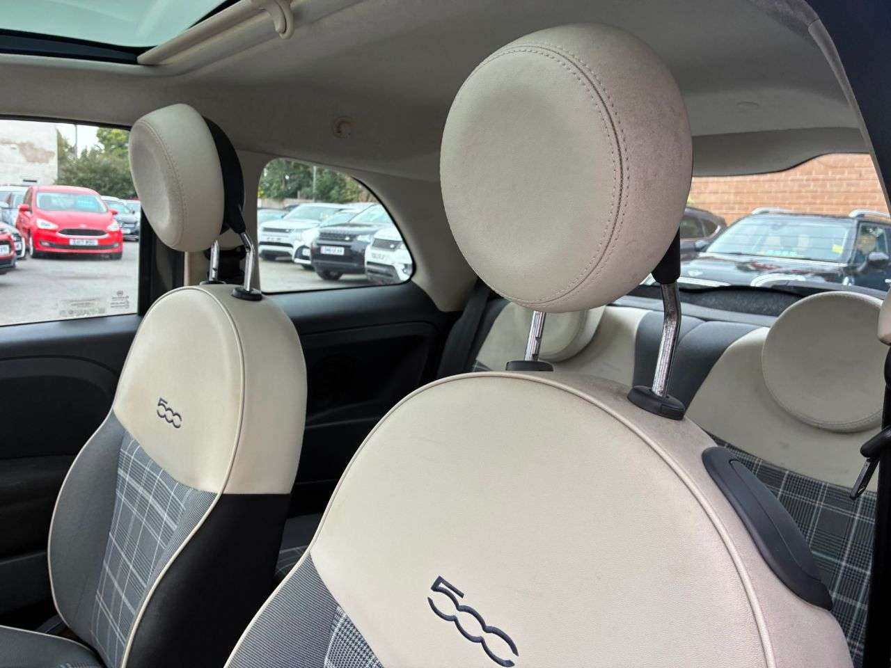 2018 FIAT 500 2018 FIAT 500