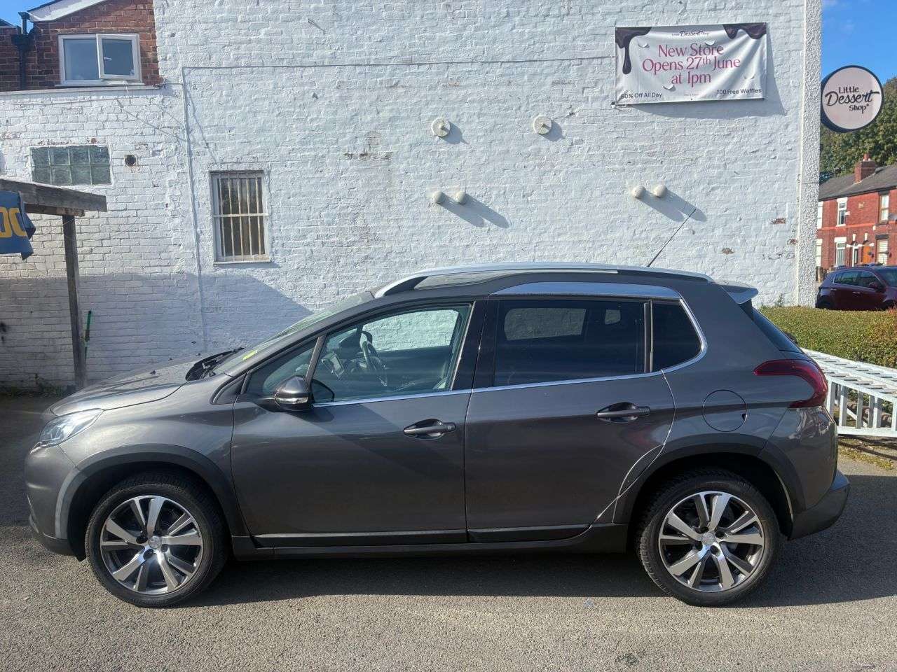 2021 PEUGEOT 2008 2021 PEUGEOT 2008