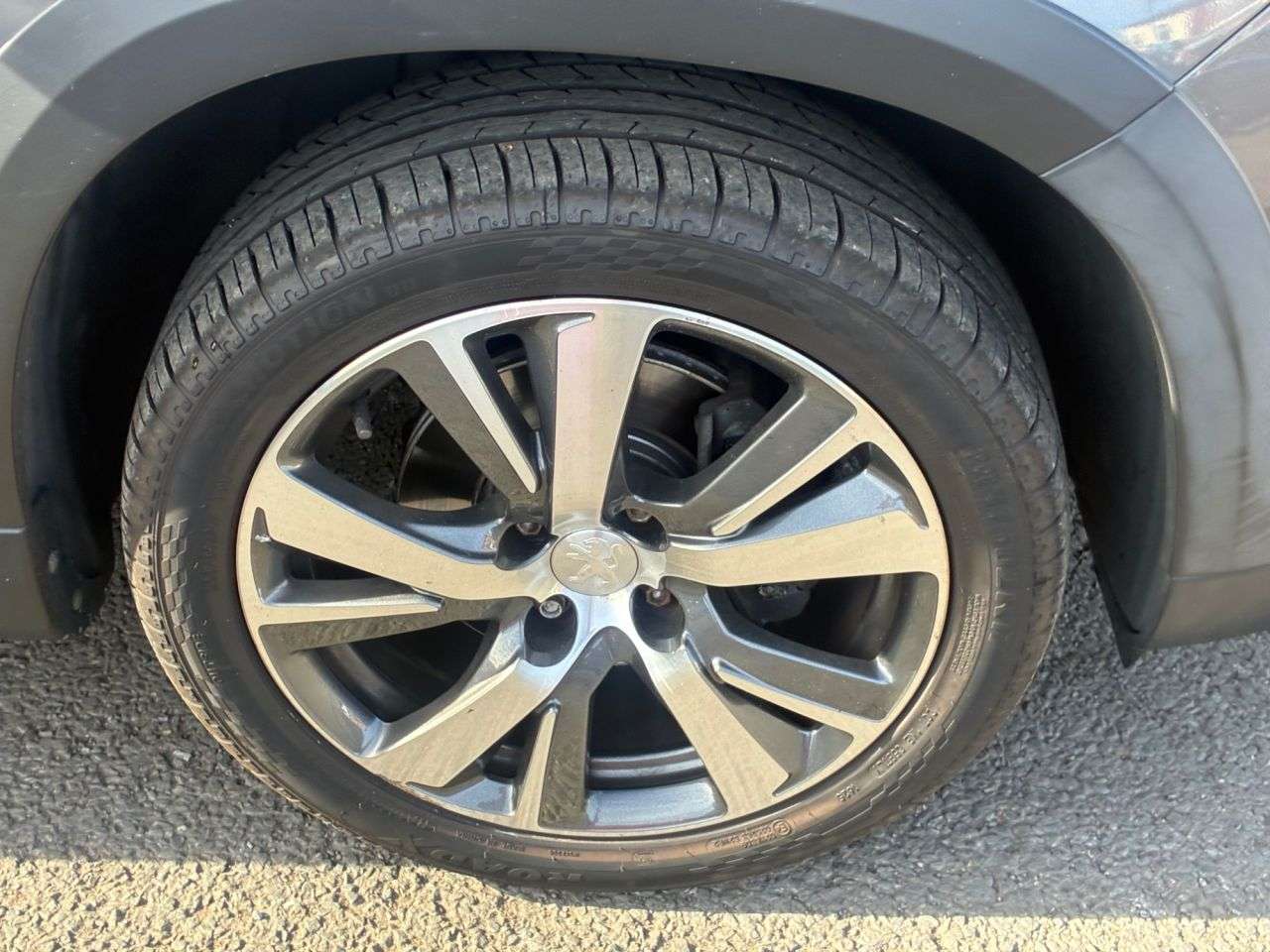 2021 PEUGEOT 2008 2021 PEUGEOT 2008