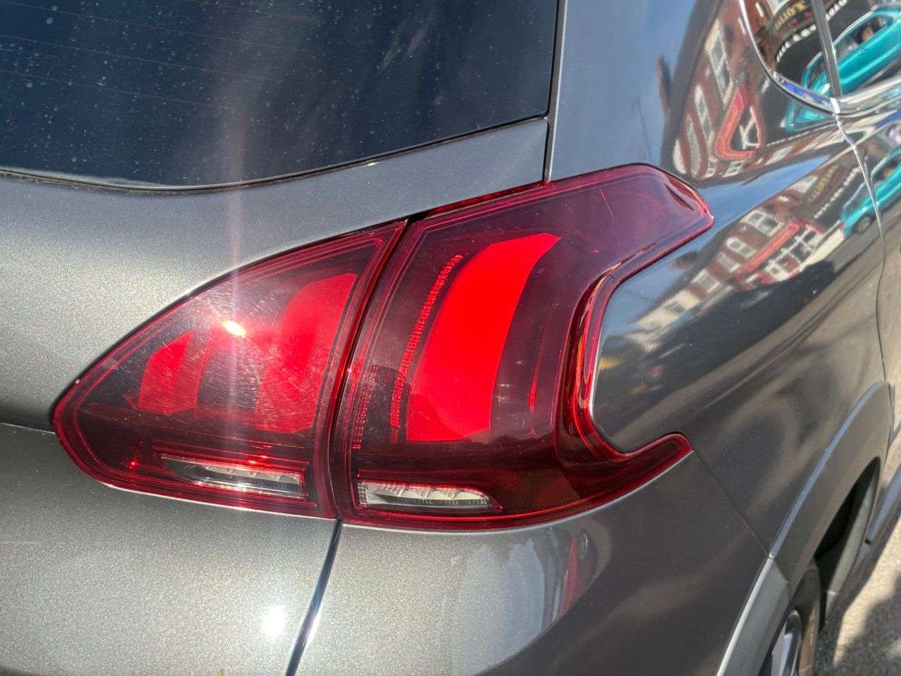 2021 PEUGEOT 2008 2021 PEUGEOT 2008