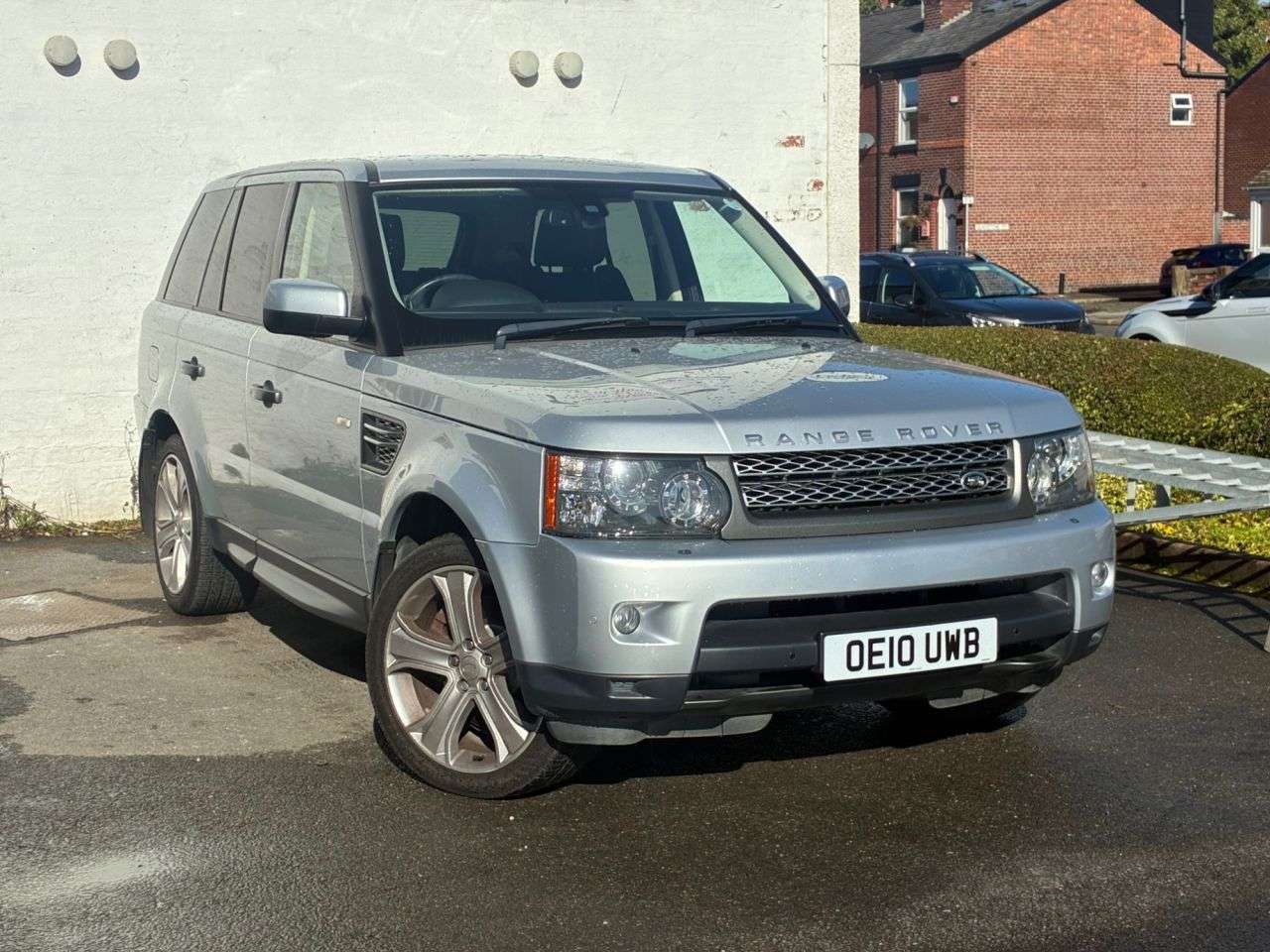 A 2010 LAND ROVER RANGE ROVER SPORT 3.6 TD V8 HSE SUV 5dr Diesel CommandShift 4WD Euro 4 (271 ps) FULL SPECIALI A 2010 LAND ROVER RANGE ROVER SPORT 3.6 TD V8 HSE SUV 5dr Diesel CommandShift 4WD Euro 4 (271 ps) FULL SPECIALI