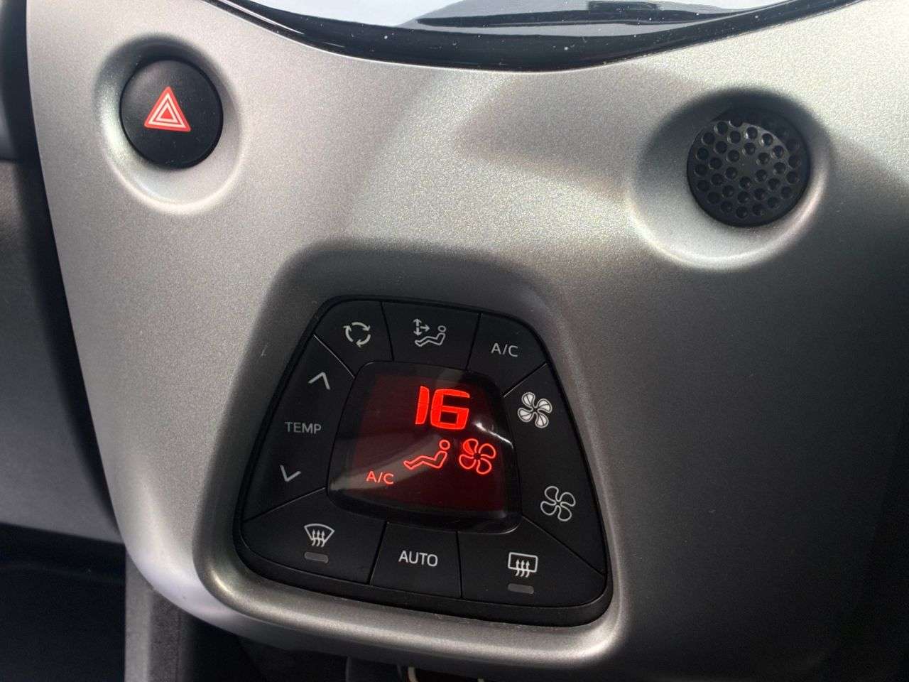 2018 TOYOTA AYGO 2018 TOYOTA AYGO