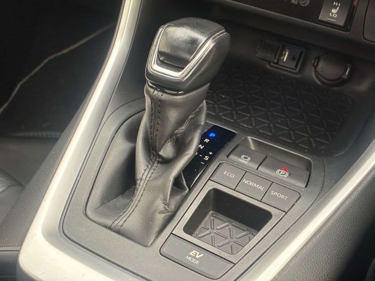 2019 TOYOTA RAV4 2019 TOYOTA RAV4
