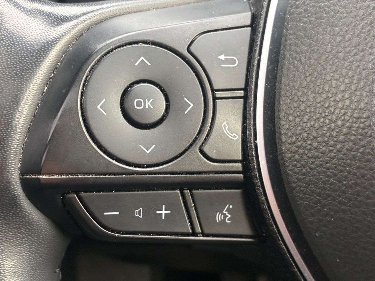 2019 TOYOTA RAV4 2019 TOYOTA RAV4