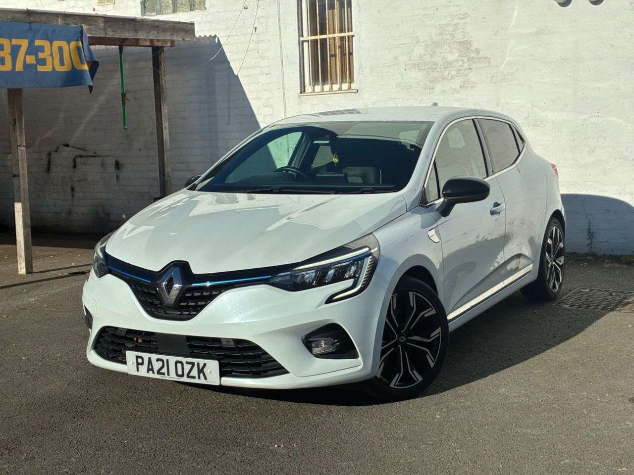 2021 RENAULT CLIO 2021 RENAULT CLIO