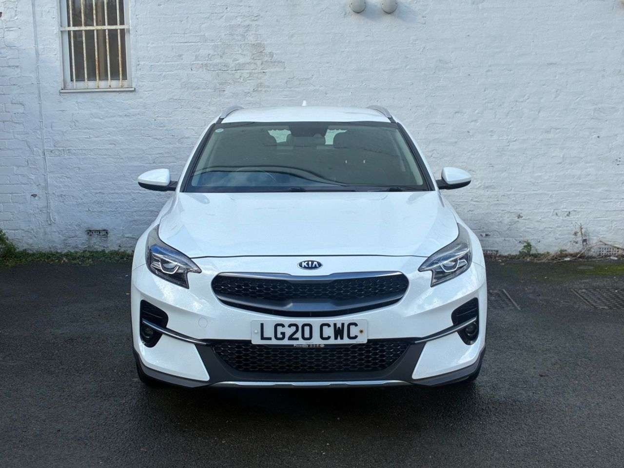 A 2020 KIA XCEED 1.0 T-GDi 2 SUV 5dr Petrol Manual Euro 6 (s/s) (118 bhp) 2 KEYS, DUAL CLIMA A 2020 KIA XCEED 1.0 T-GDi 2 SUV 5dr Petrol Manual Euro 6 (s/s) (118 bhp) 2 KEYS, DUAL CLIMA
