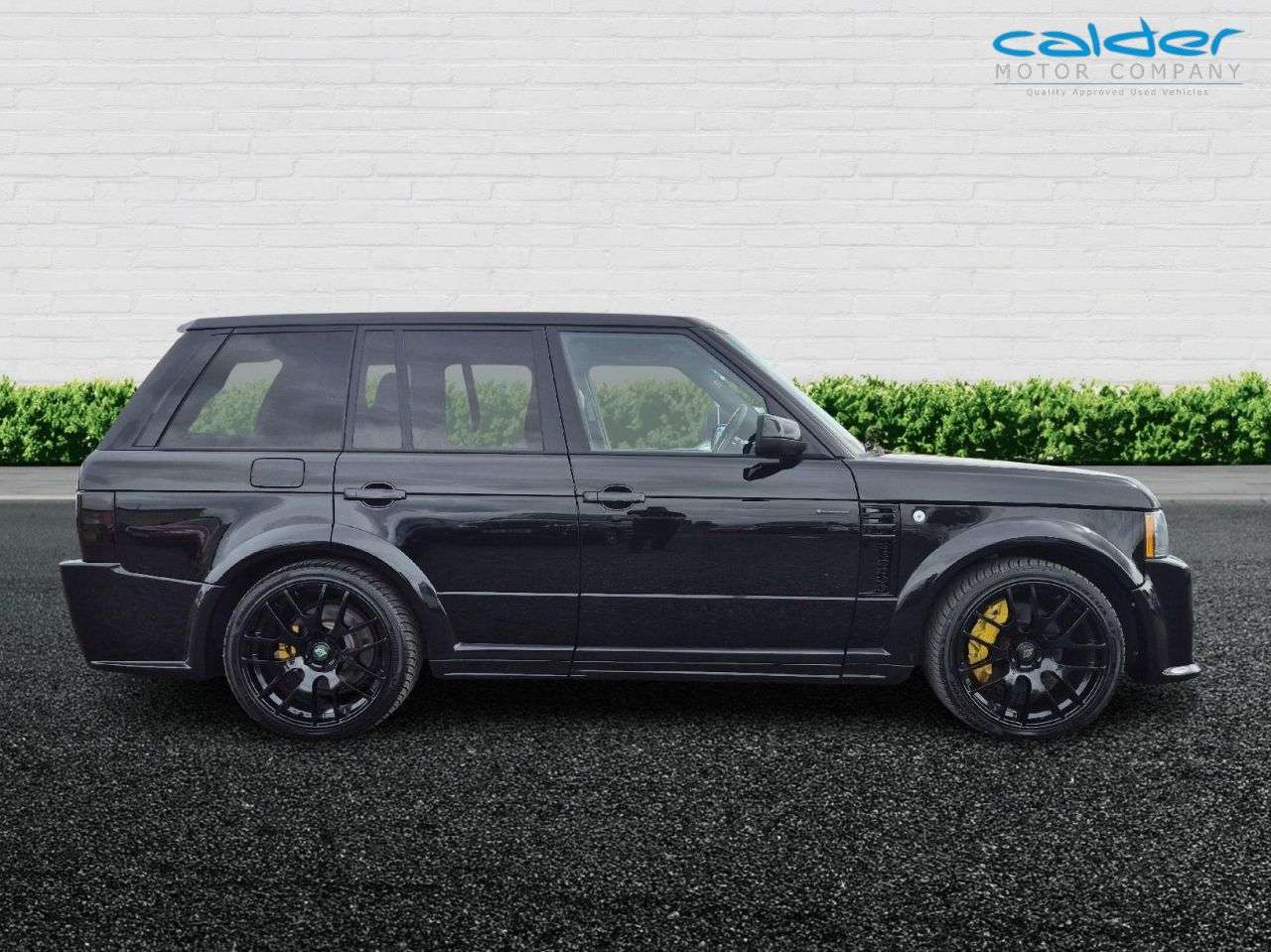 A 2011 LAND ROVER RANGE ROVER 4.4 TDV8 VOGUE 5d 313 BHP FULL ONYX WIDE BODY CONVERSION A 2011 LAND ROVER RANGE ROVER 4.4 TDV8 VOGUE 5d 313 BHP FULL ONYX WIDE BODY CONVERSION