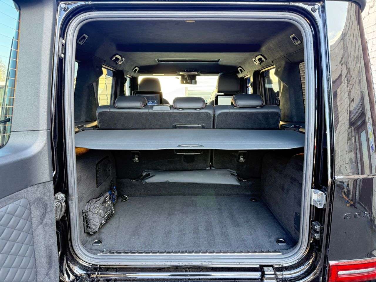 null MERCEDES-BENZ G-CLASS null MERCEDES-BENZ G-CLASS