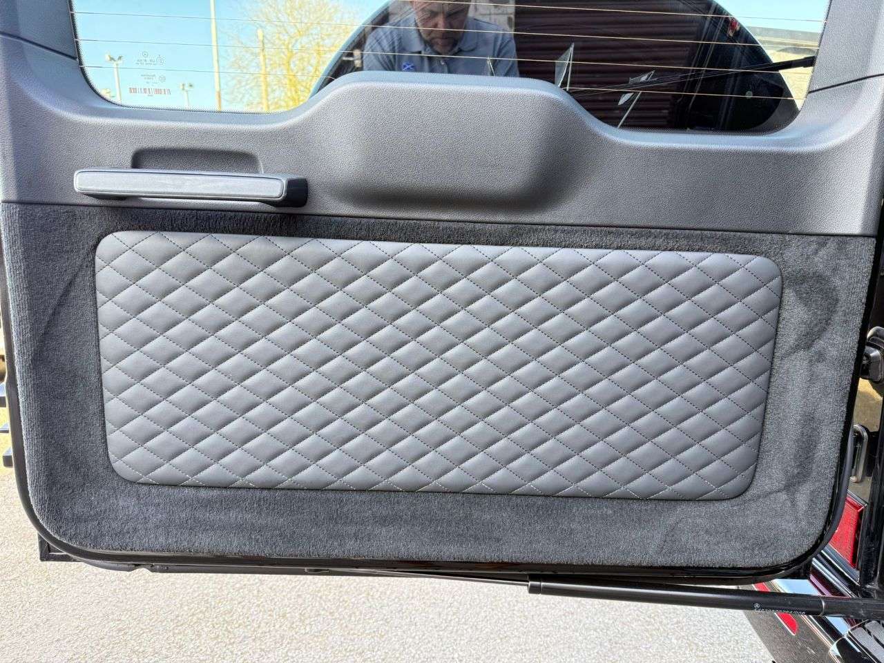 null MERCEDES-BENZ G-CLASS null MERCEDES-BENZ G-CLASS