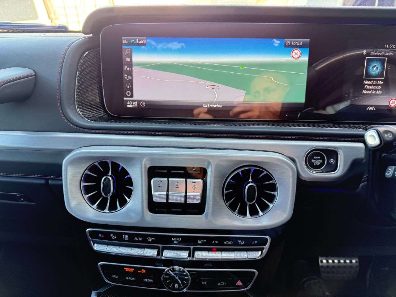 null MERCEDES-BENZ G-CLASS null MERCEDES-BENZ G-CLASS