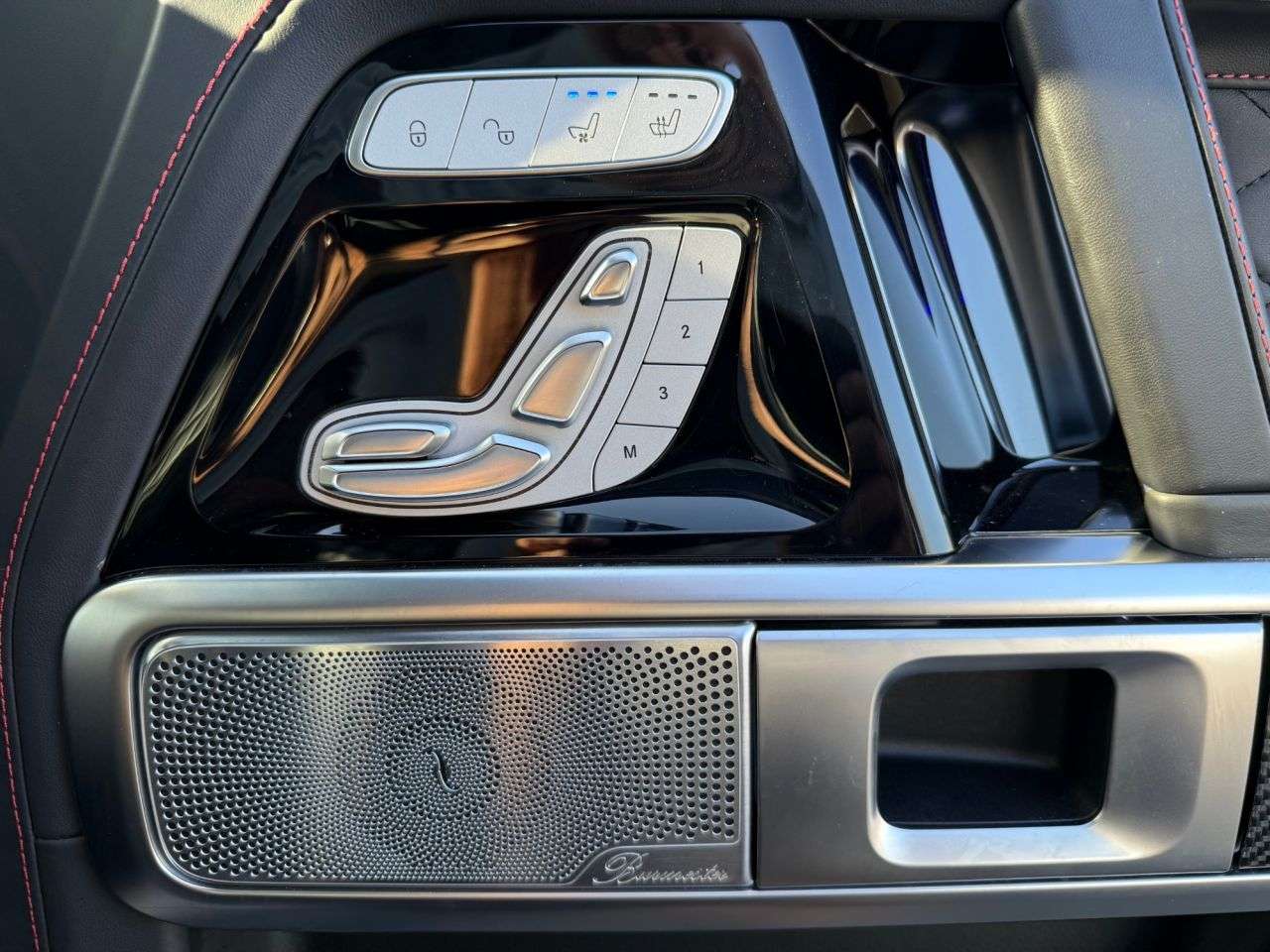 null MERCEDES-BENZ G-CLASS null MERCEDES-BENZ G-CLASS