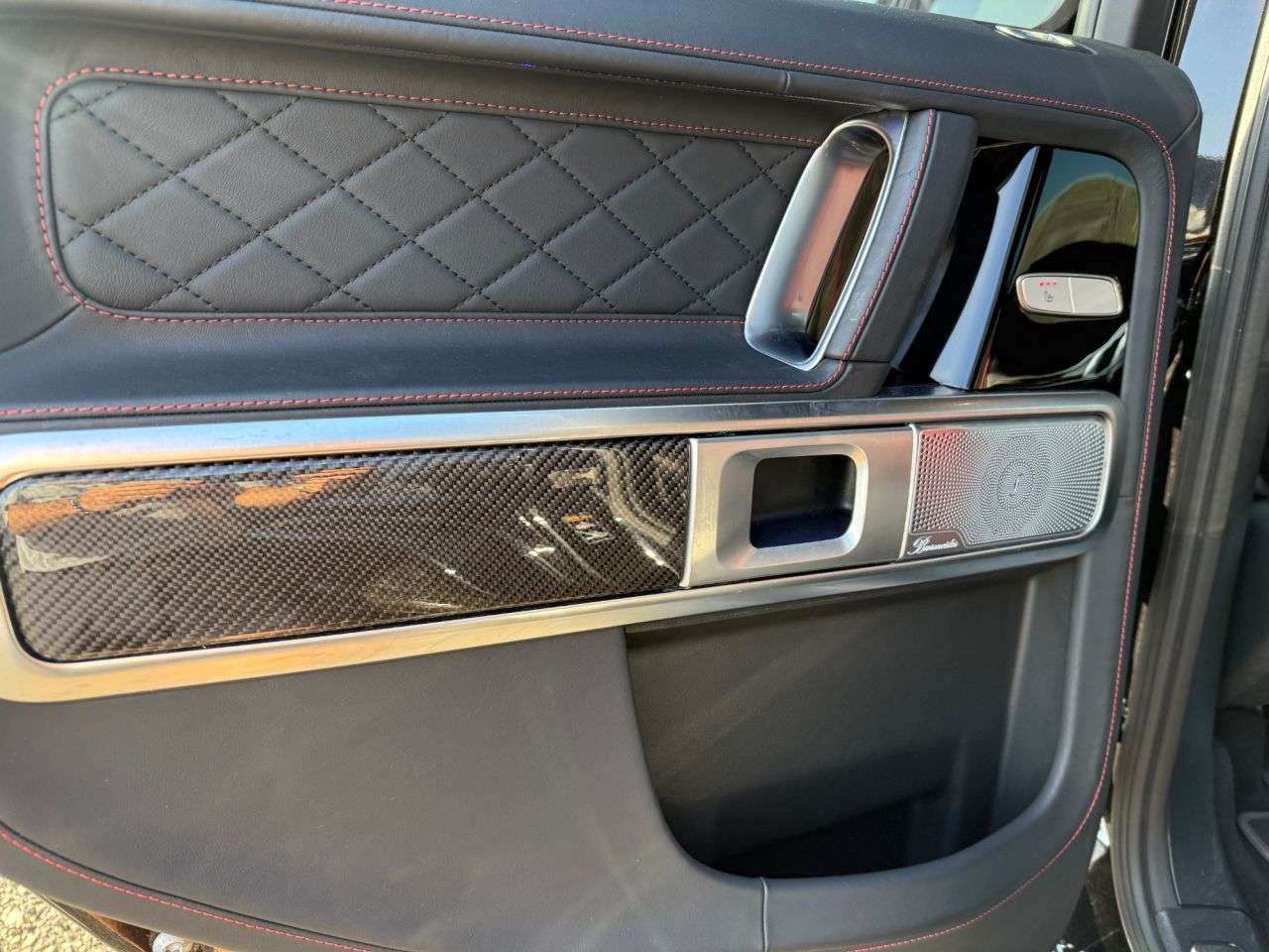 null MERCEDES-BENZ G-CLASS null MERCEDES-BENZ G-CLASS