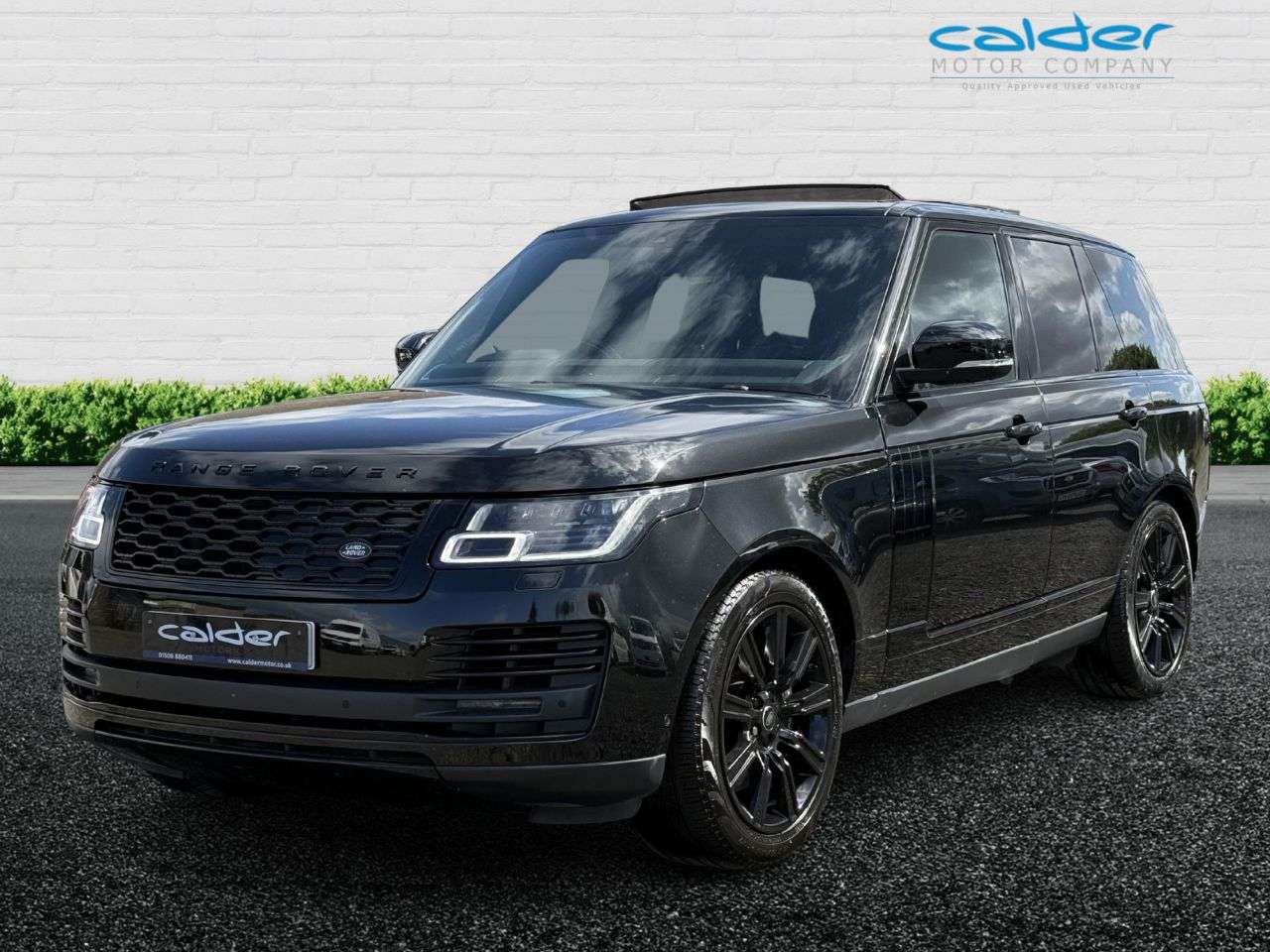 A 2019 LAND ROVER RANGE ROVER 2.0 P400e 12.4kWh GPF Autobiography SUV 5dr Petrol Plug-in Hybrid Auto 4WD A 2019 LAND ROVER RANGE ROVER 2.0 P400e 12.4kWh GPF Autobiography SUV 5dr Petrol Plug-in Hybrid Auto 4WD