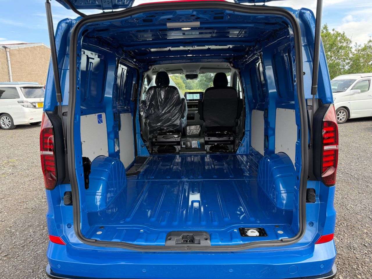 2025 VOLKSWAGEN TRANSPORTER 2025 VOLKSWAGEN TRANSPORTER