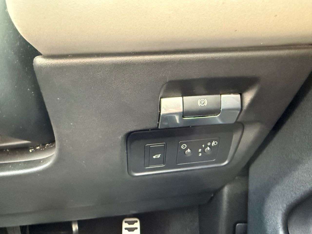 2020 LAND ROVER RANGE ROVER EVOQUE 2020 LAND ROVER RANGE ROVER EVOQUE