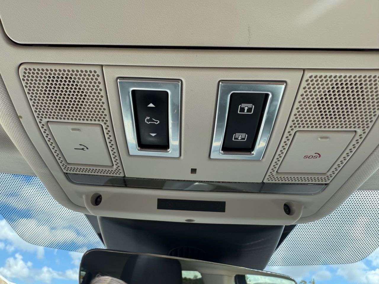 2020 LAND ROVER RANGE ROVER EVOQUE 2020 LAND ROVER RANGE ROVER EVOQUE