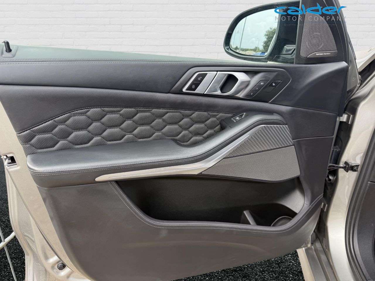 2020 BMW X5 M 2020 BMW X5 M