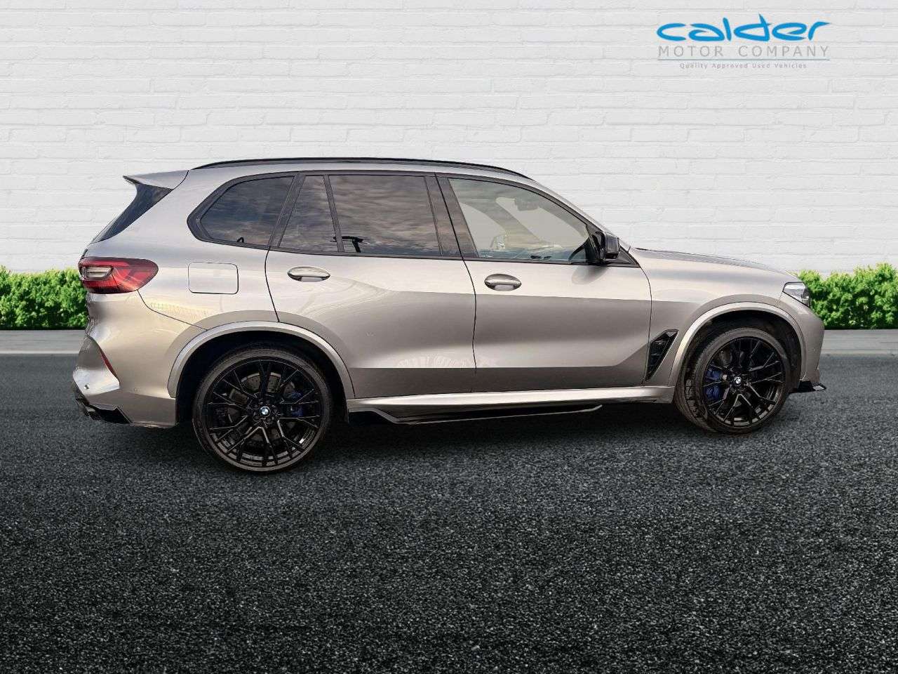 2020 BMW X5 M 2020 BMW X5 M