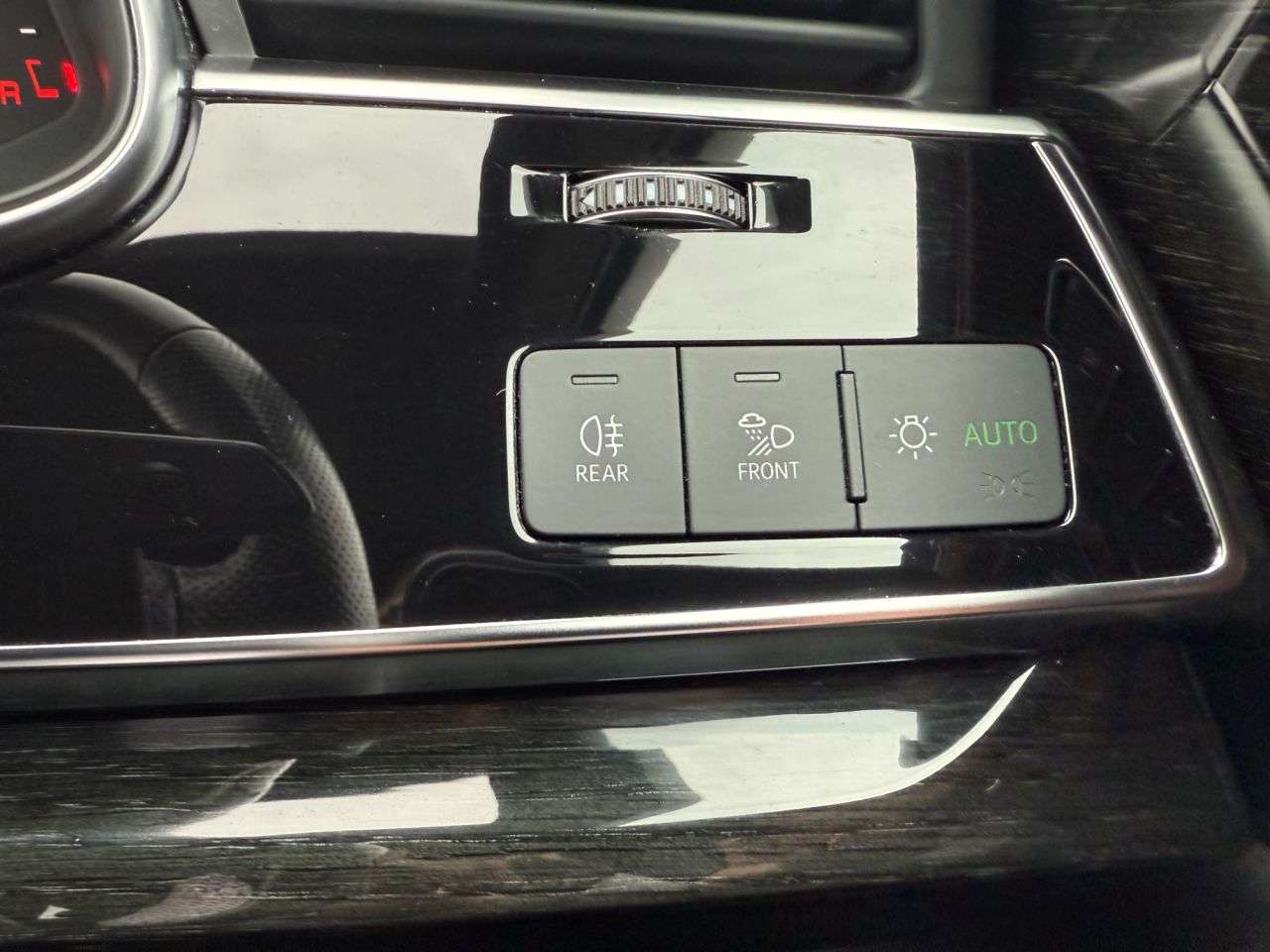 2021 AUDI Q7 2021 AUDI Q7