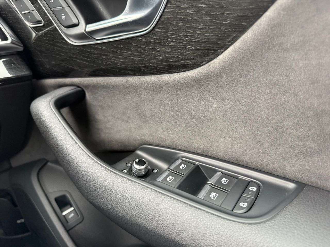 2021 AUDI Q7 2021 AUDI Q7