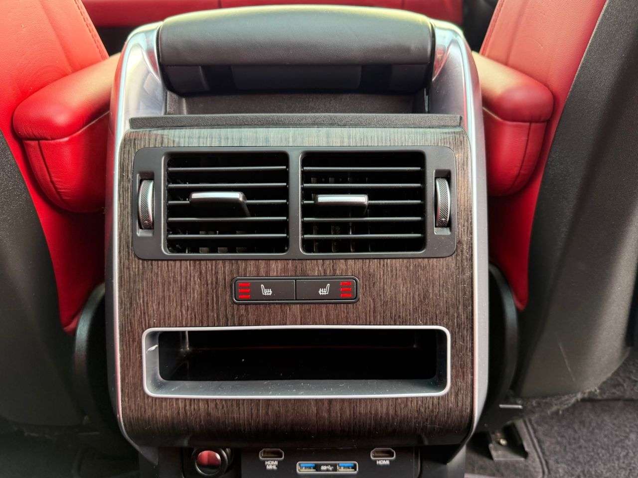 2018 LAND ROVER RANGE ROVER SPORT 2018 LAND ROVER RANGE ROVER SPORT