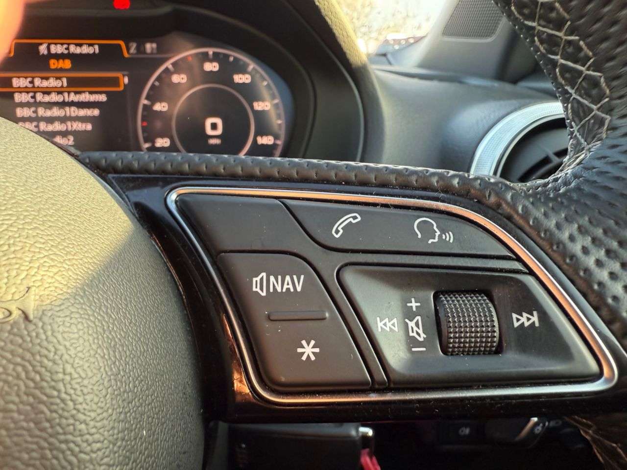 2021 AUDI Q2 2021 AUDI Q2