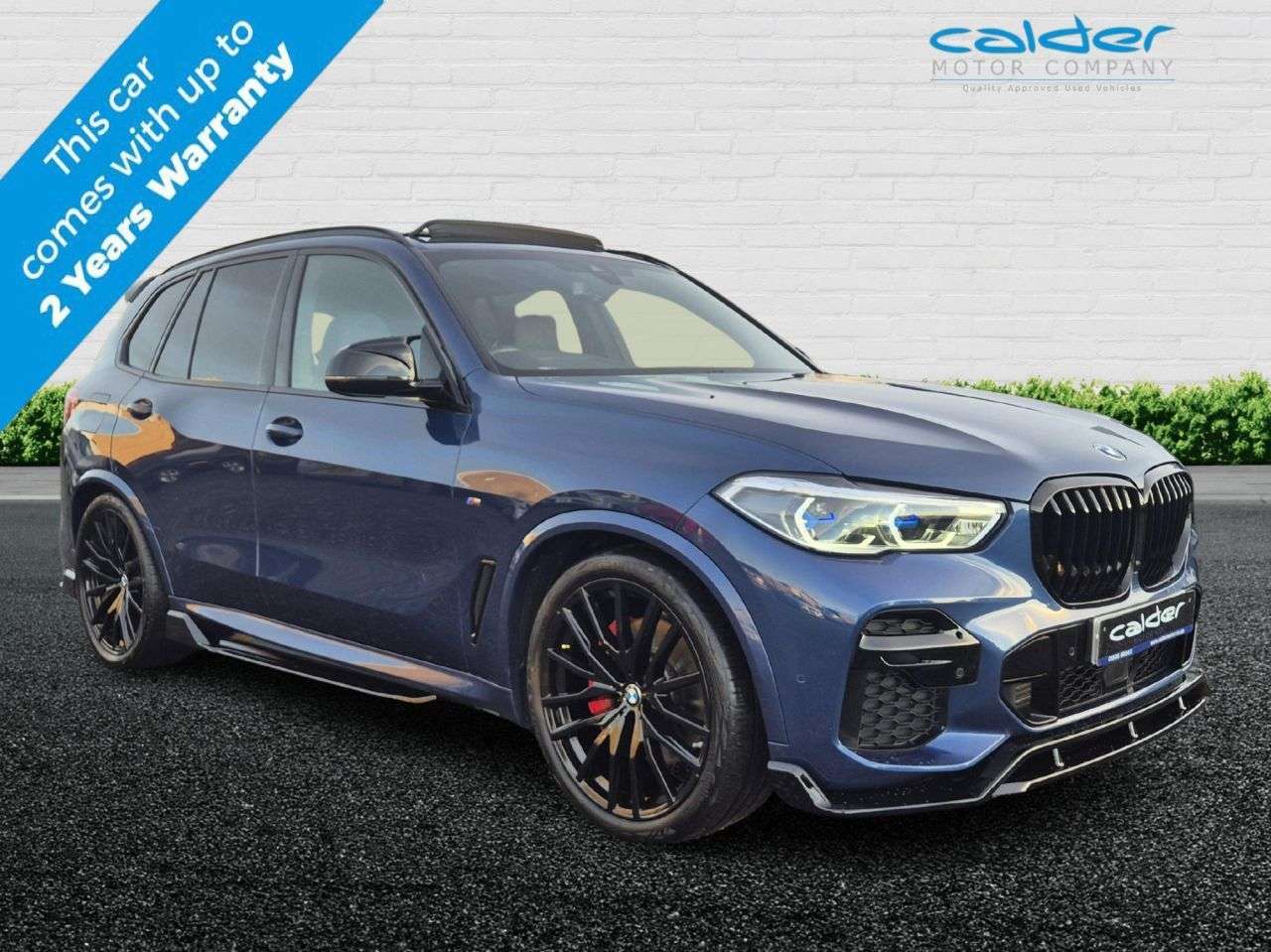 A 2022 BMW X5 3.0 30d MHT M Sport SUV 5dr Diesel Hybrid Auto xDrive Euro 6 (s/s) (286 ps) A 2022 BMW X5 3.0 30d MHT M Sport SUV 5dr Diesel Hybrid Auto xDrive Euro 6 (s/s) (286 ps)
