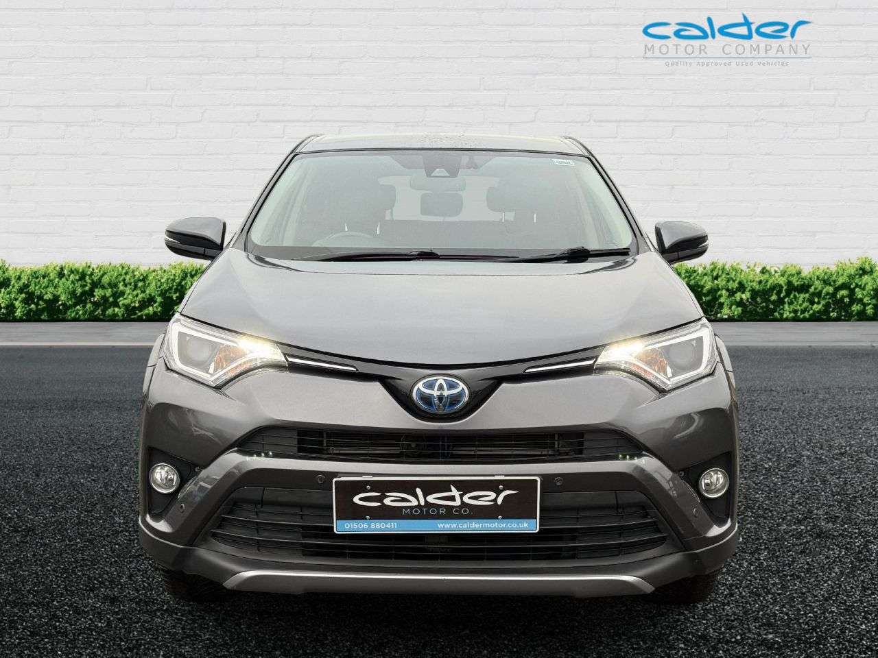 A 2018 TOYOTA RAV4 2.5 VVT-h Icon Tech SUV 5dr Petrol Hybrid CVT Euro 6 (s/s) (197 ps) LOVELY A 2018 TOYOTA RAV4 2.5 VVT-h Icon Tech SUV 5dr Petrol Hybrid CVT Euro 6 (s/s) (197 ps) LOVELY