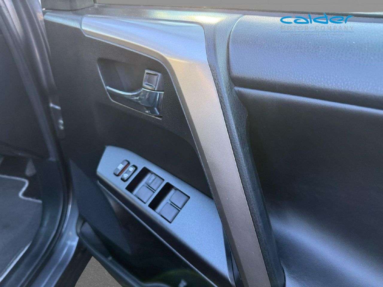 2018 TOYOTA RAV4 2018 TOYOTA RAV4