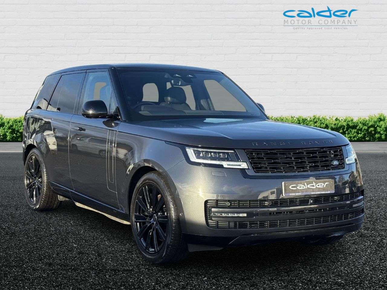 A 2023 LAND ROVER RANGE ROVER 3.0 P440e 38.2kWh SE SUV 5dr Petrol Plug-in Hybrid Auto 4WD Euro 6 (s/s) (4 A 2023 LAND ROVER RANGE ROVER 3.0 P440e 38.2kWh SE SUV 5dr Petrol Plug-in Hybrid Auto 4WD Euro 6 (s/s) (4