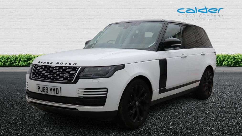 A 2019 LAND ROVER RANGE ROVER 3.0 SD V6 Vogue SE SUV 5dr Diesel Auto 4WD Euro 6 (s/s) (275 ps) PANROOF+21 A 2019 LAND ROVER RANGE ROVER 3.0 SD V6 Vogue SE SUV 5dr Diesel Auto 4WD Euro 6 (s/s) (275 ps) PANROOF+21