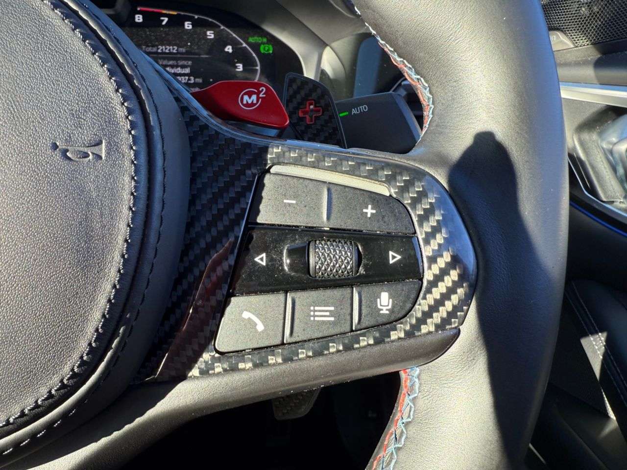 2021 BMW M4 2021 BMW M4