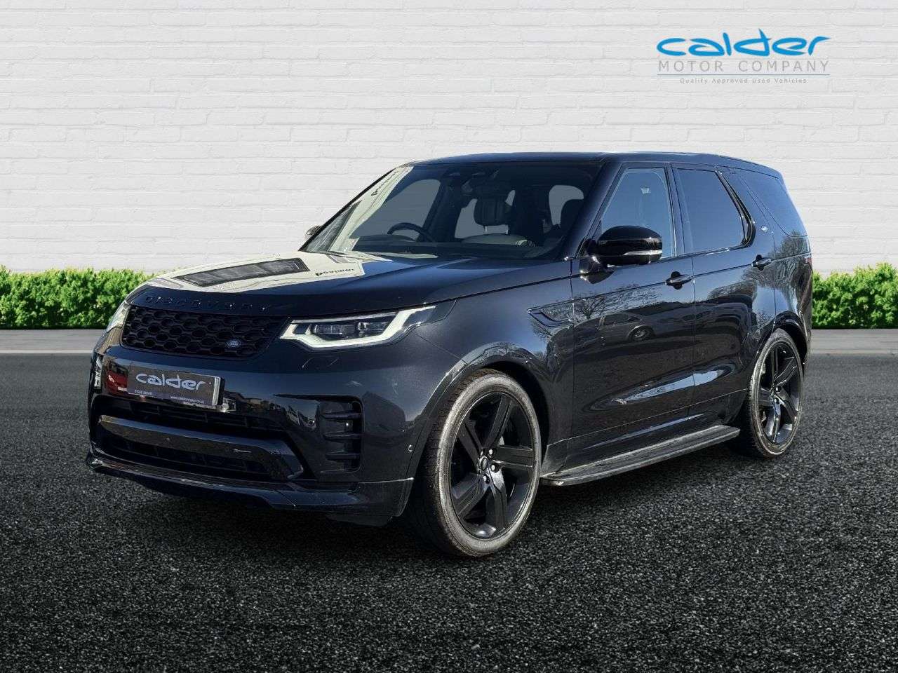 A 2022 LAND ROVER DISCOVERY 3.0 D300 MHEV R-Dynamic HSE SUV 5dr Diesel Auto 4WD Euro 6 (s/s) (300 ps) 2 A 2022 LAND ROVER DISCOVERY 3.0 D300 MHEV R-Dynamic HSE SUV 5dr Diesel Auto 4WD Euro 6 (s/s) (300 ps) 2