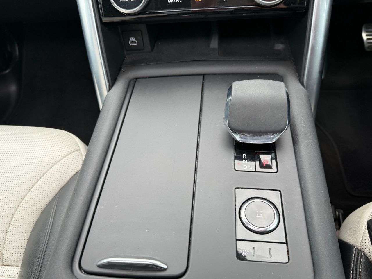 2021 LAND ROVER DISCOVERY 2021 LAND ROVER DISCOVERY