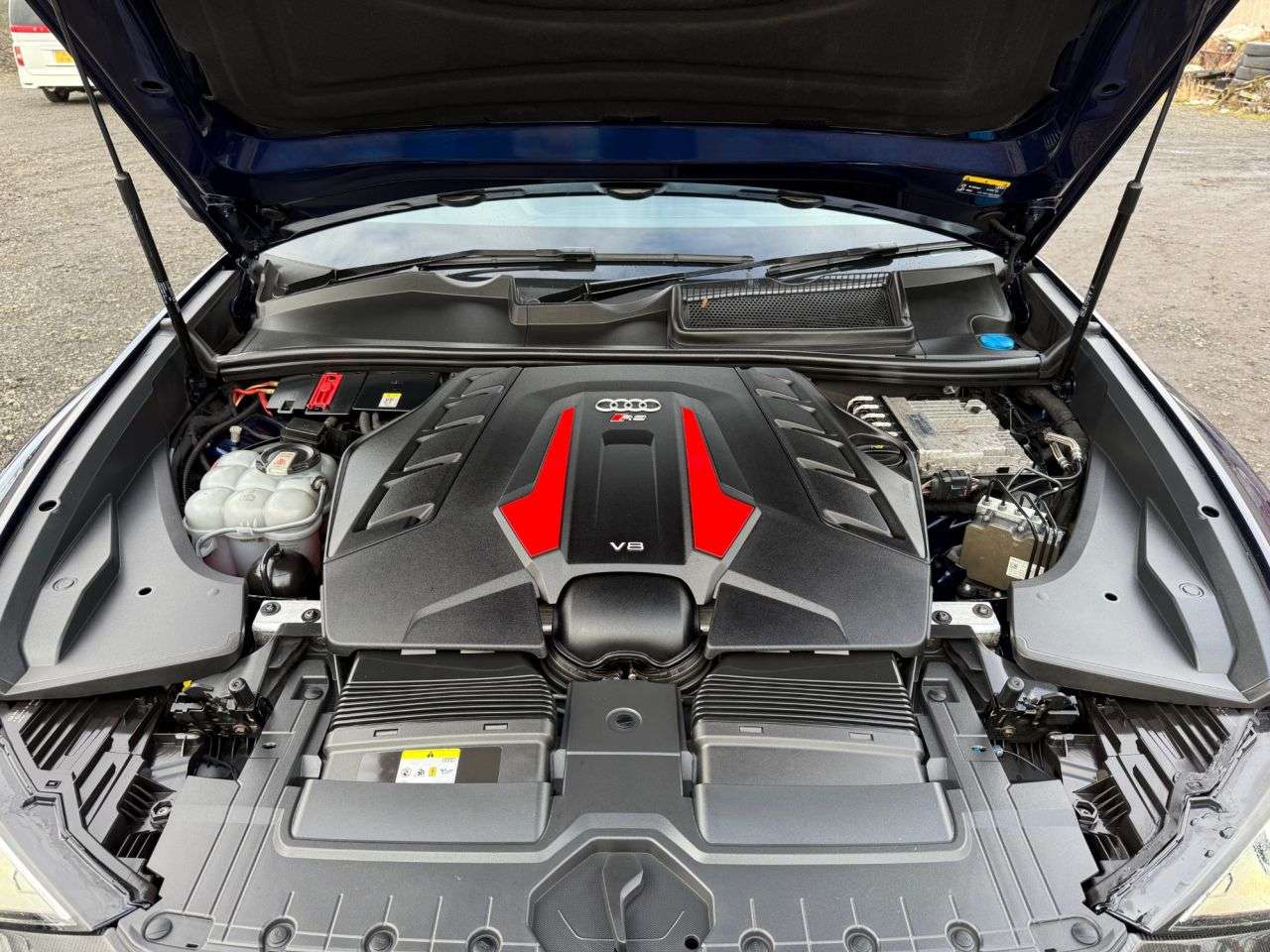 2021 AUDI RSQ8 2021 AUDI RSQ8