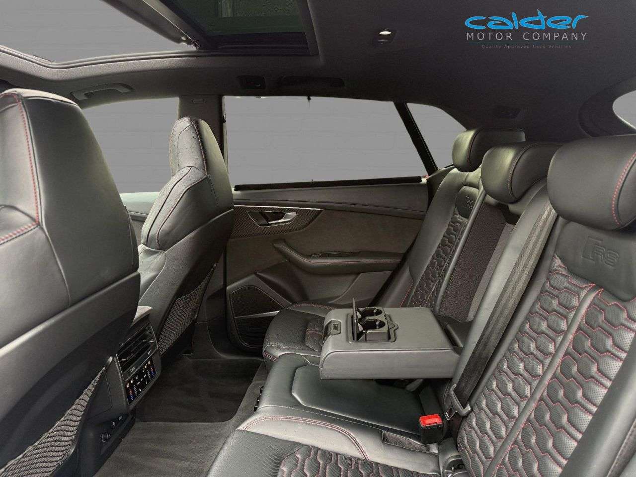 2021 AUDI RSQ8 2021 AUDI RSQ8