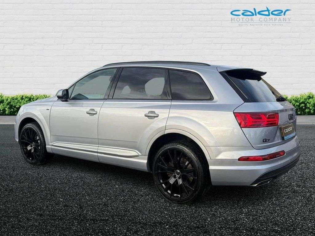 2016 AUDI Q7 2016 AUDI Q7