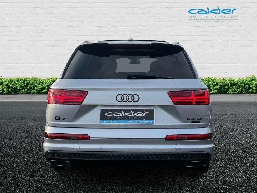 2016 AUDI Q7 2016 AUDI Q7