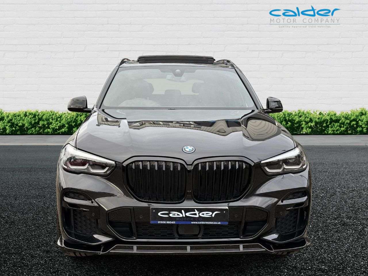 A 2022 BMW X5 3.0 45e 24kWh M Sport SUV 5dr Petrol Plug-in Hybrid Auto xDrive Euro 6 (s/s A 2022 BMW X5 3.0 45e 24kWh M Sport SUV 5dr Petrol Plug-in Hybrid Auto xDrive Euro 6 (s/s