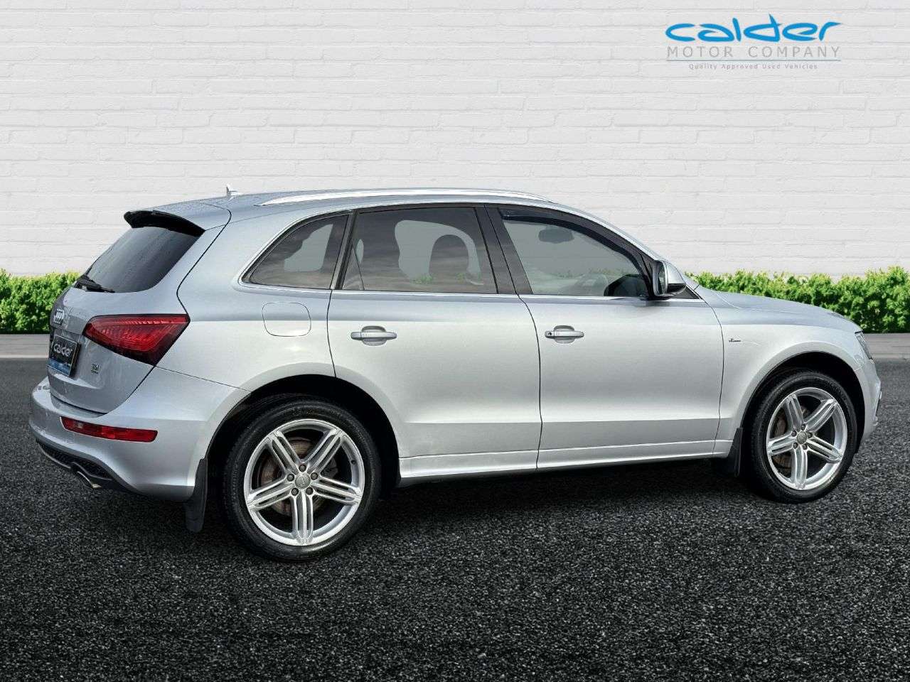 2013 AUDI Q5 2013 AUDI Q5