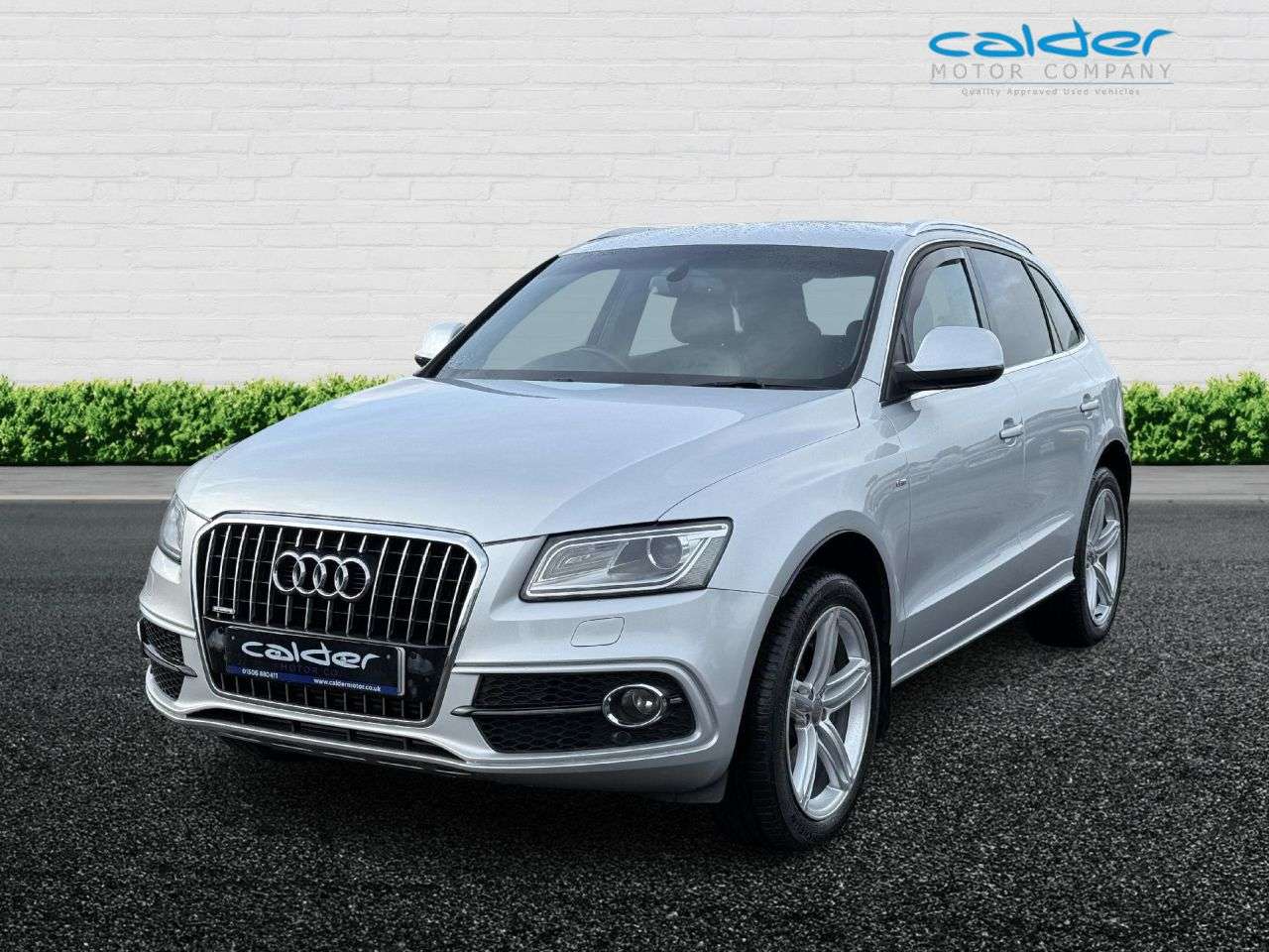 A 2013 AUDI Q5 3.0 TDI V6 S line Plus SUV 5dr Diesel S Tronic quattro Euro 5 (s/s) (245 ps A 2013 AUDI Q5 3.0 TDI V6 S line Plus SUV 5dr Diesel S Tronic quattro Euro 5 (s/s) (245 ps