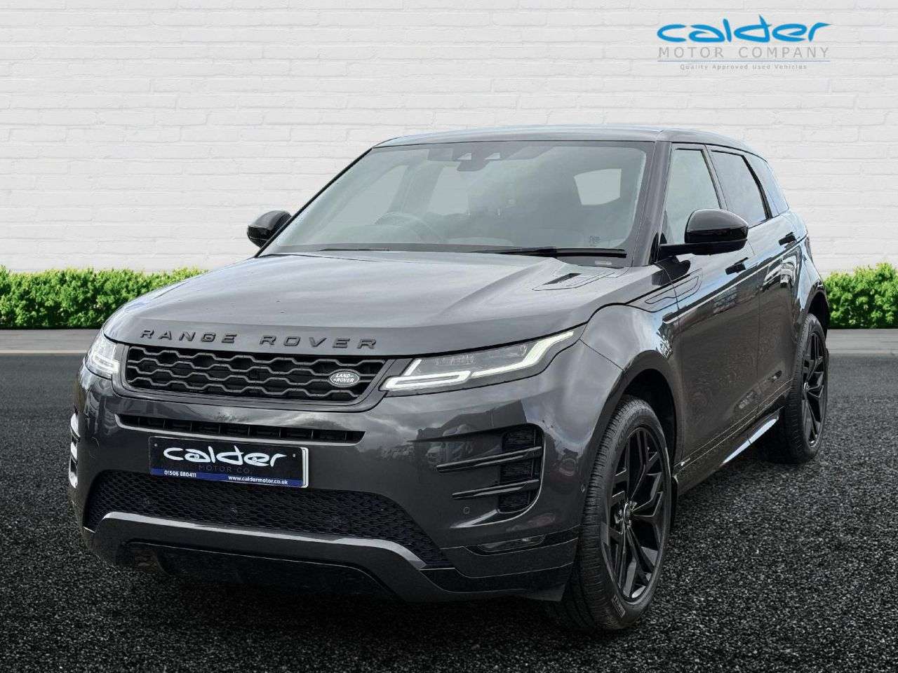 A 2019 LAND ROVER RANGE ROVER EVOQUE 2.0 D240 R-Dynamic SE SUV 5dr Diesel Auto 4WD Euro 6 (s/s) (240 ps) PANROOF A 2019 LAND ROVER RANGE ROVER EVOQUE 2.0 D240 R-Dynamic SE SUV 5dr Diesel Auto 4WD Euro 6 (s/s) (240 ps) PANROOF